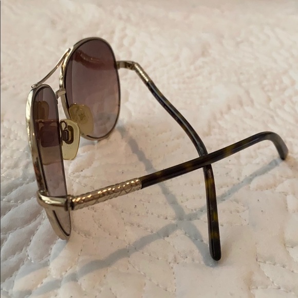 Burberry Aviator Sunglasses - Picture 3 of 12
